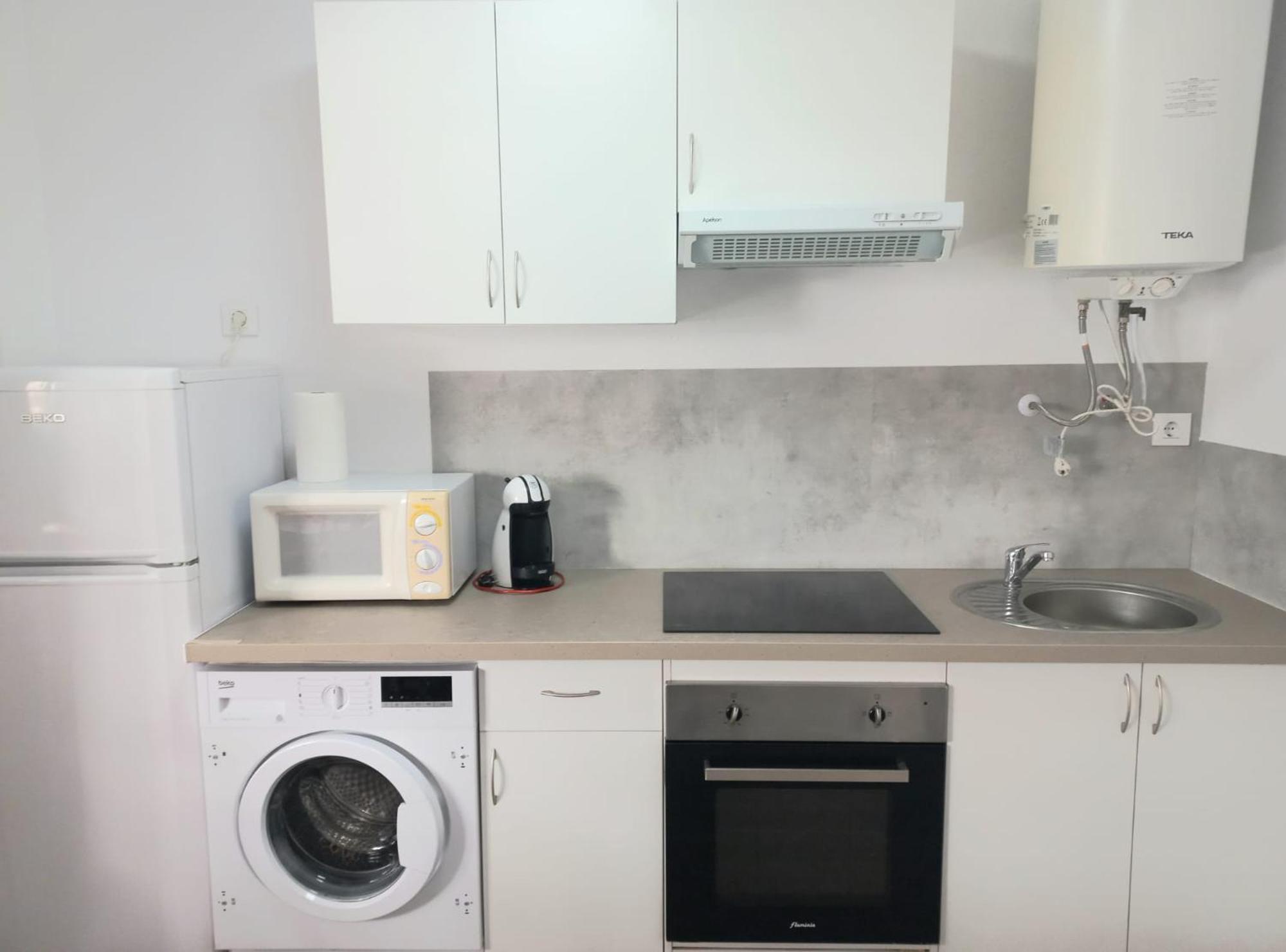 Apartamentos Centricos A 10 Min De La Playa Almeria Bagian luar foto